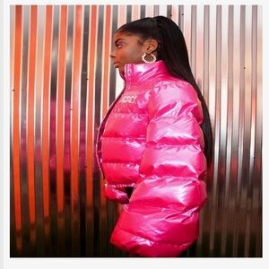 A Banni Peru Jacket
Size: Large
Color: Pink